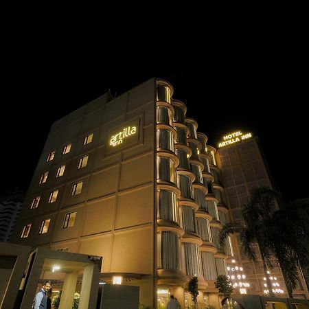 Artilla Inn أحمد أباد المظهر الخارجي الصورة